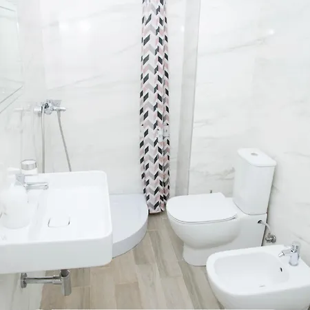 Apartamento Cozy In Near Sea And Center